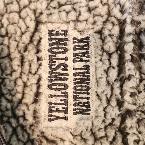 Boxer Craft Yellowstone Sweater - Picture 4 of 5